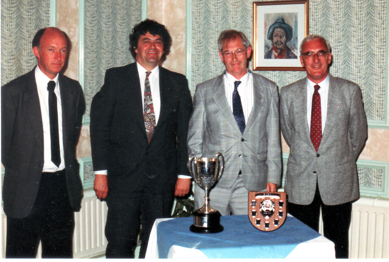 Rotary-Clubof-Southport-Links-Quiz-Team-1991